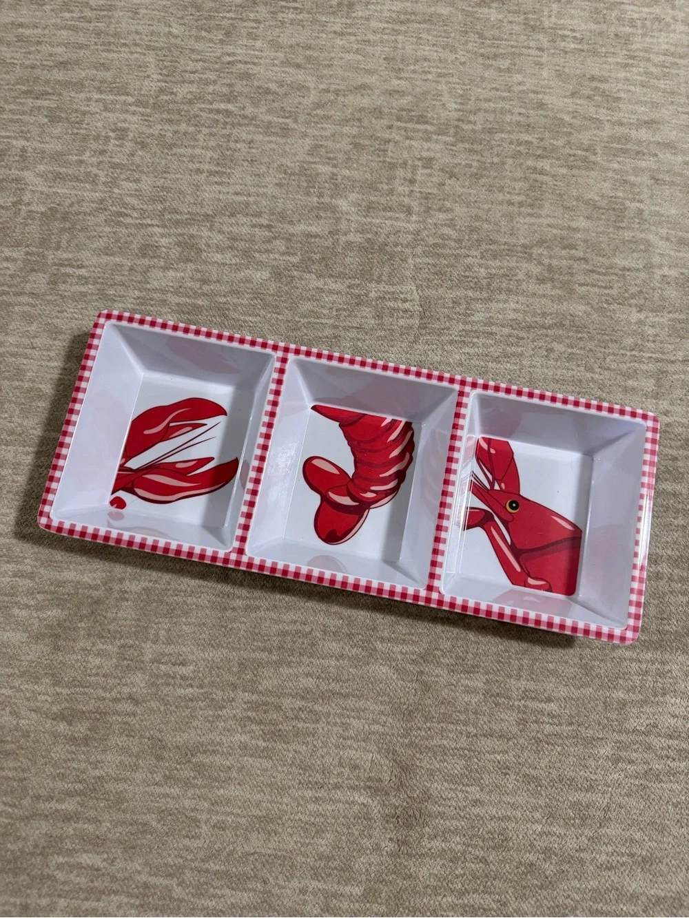 Crawfish Plastic Tray - 3 compartment